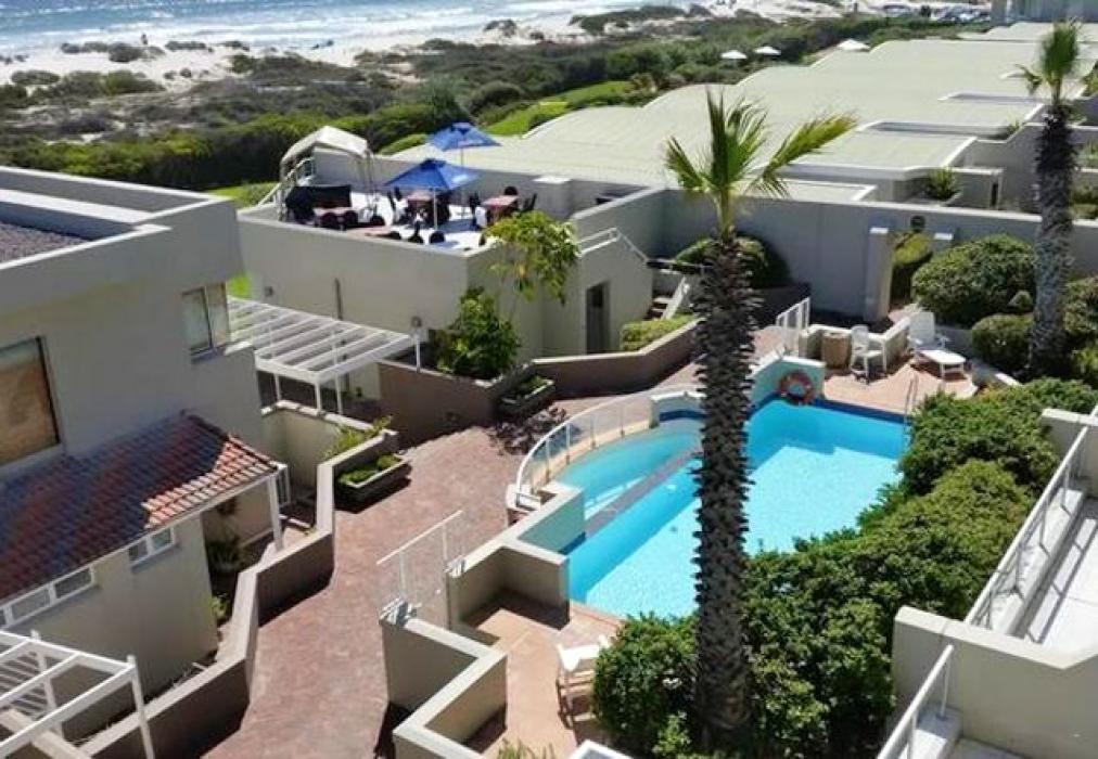 Dolphin Beach Apartment
