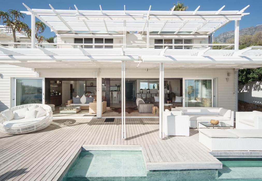 Glen Beach Bungalow -Main House