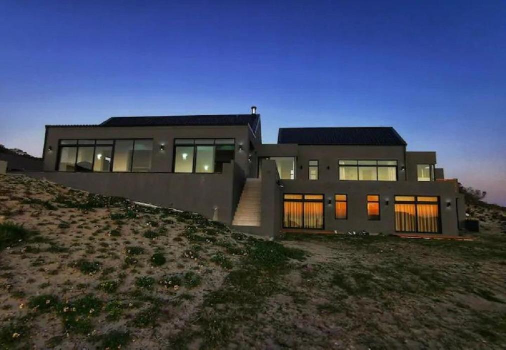Romansbaai Moksha