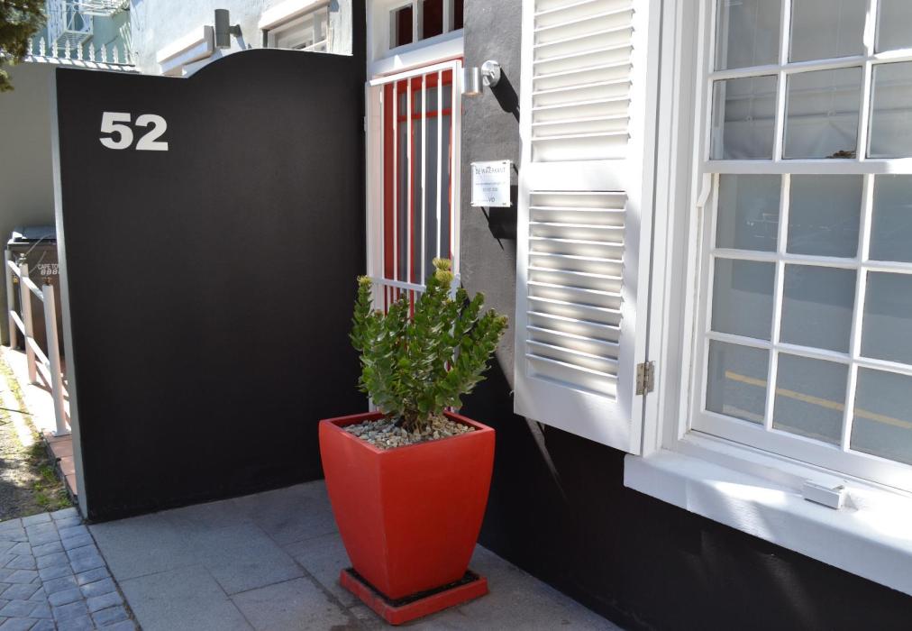 52 Loader Street