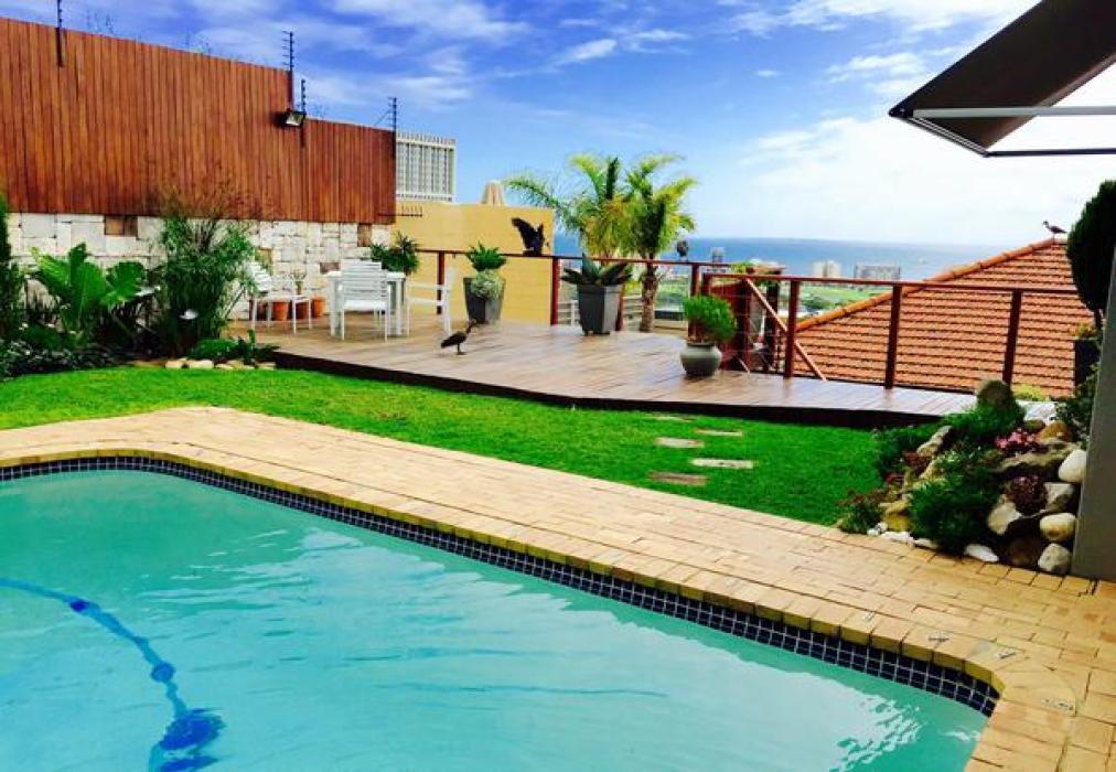 Sun & Sea Apartment