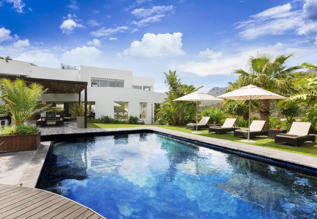CUBE Guest House