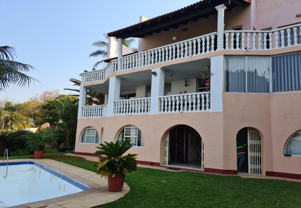 Kosmos View Luxury Apartments