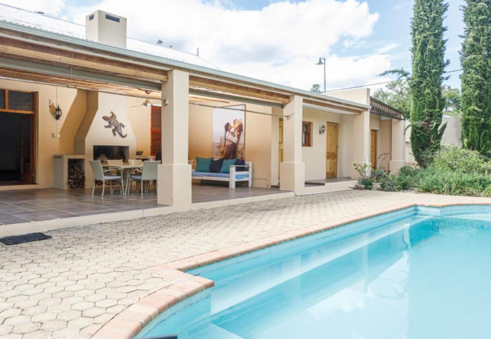 38 Schoeman Street
