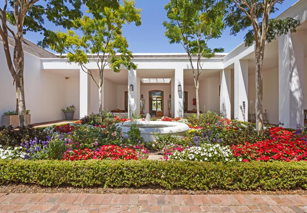 Winelands Golf Lodges 9