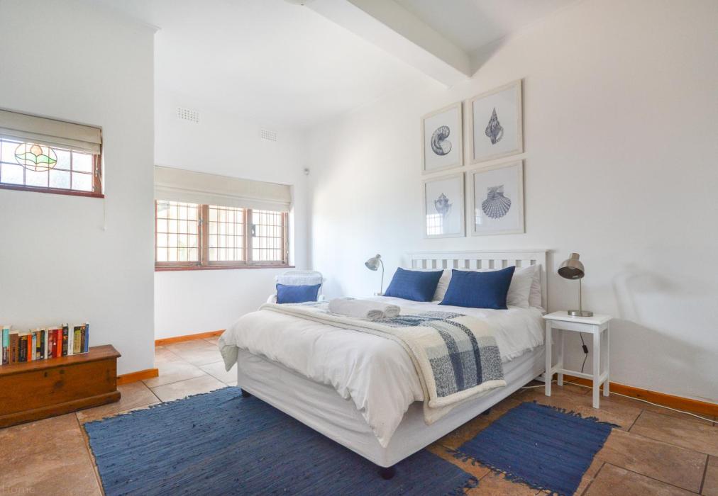 Carisbrook Apartment