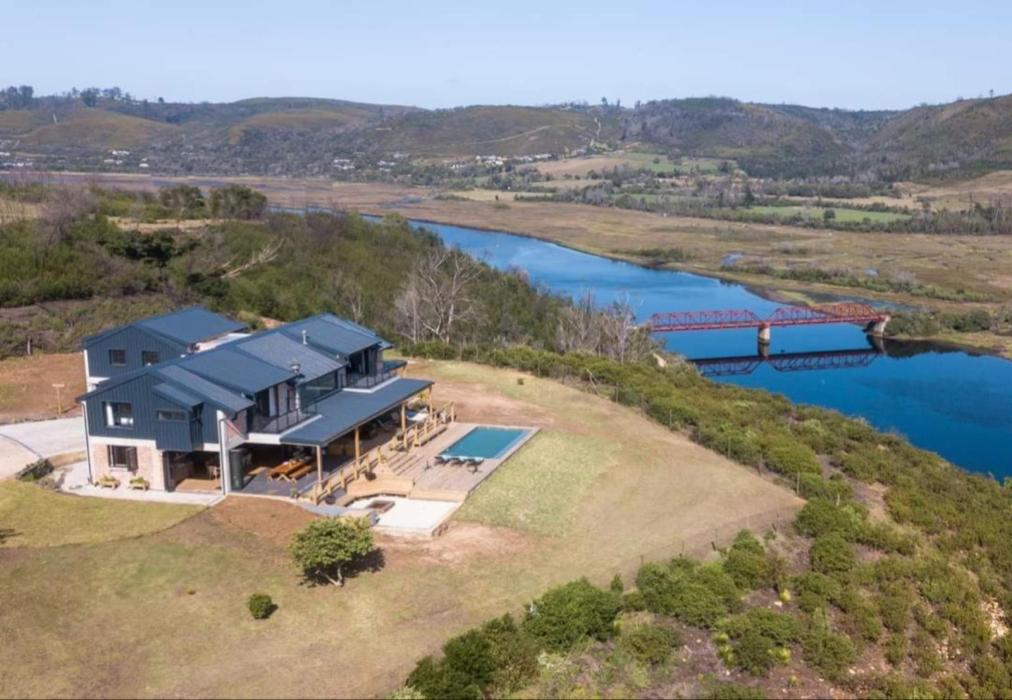 Cloud 9 Estate