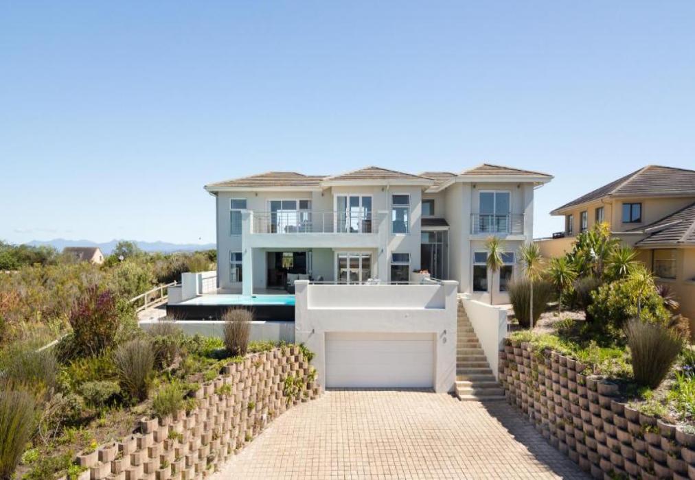 Pezula Double Storey Luxury SL9