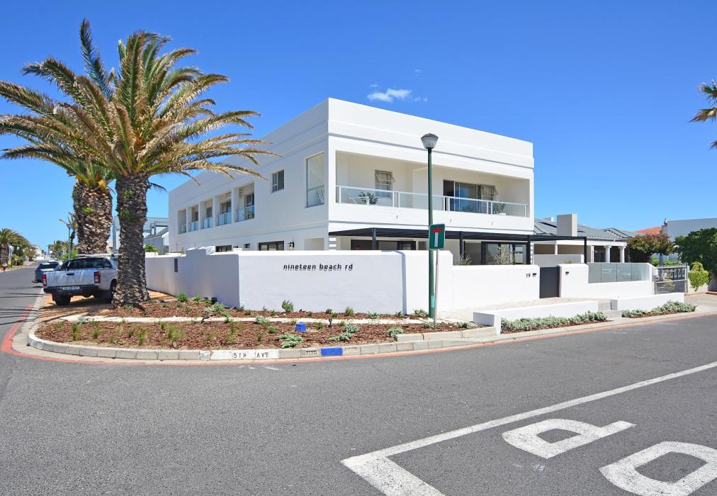 19 Beach Road