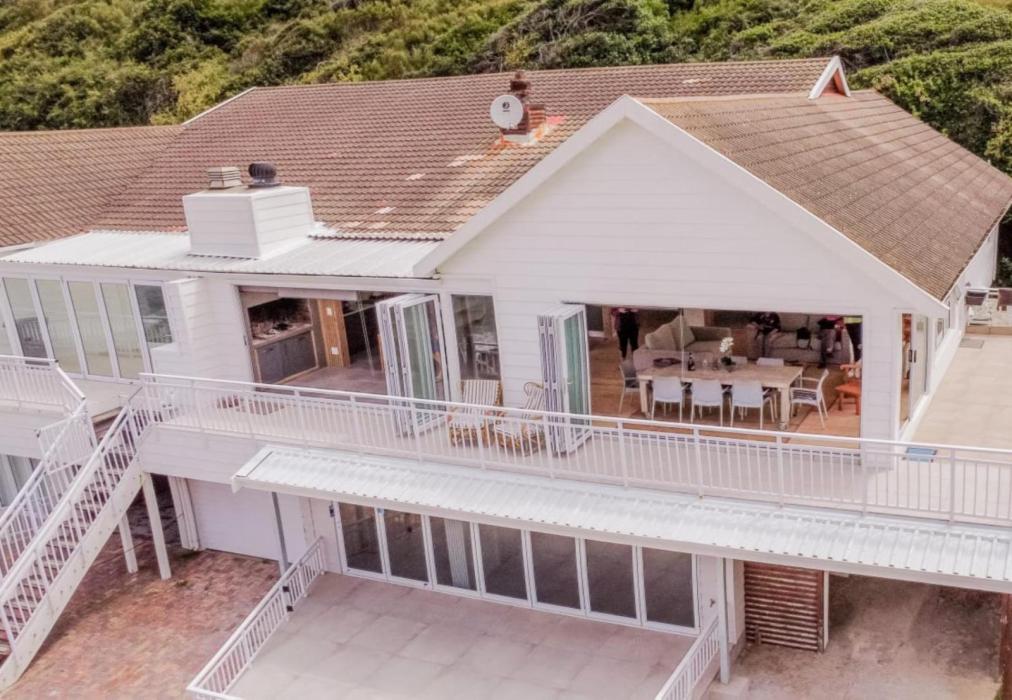 Vicbay House