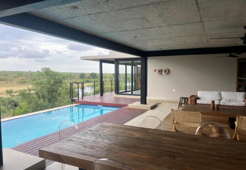 Horizons River Lodge