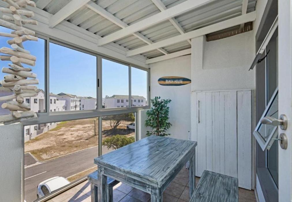 61 Big Bay Beach Club