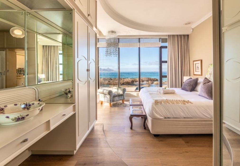 HOMELYNN Bloubergstrand